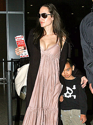 angelina jolie and maddox